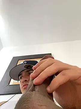 Todays_Dream – webcam model profile photo Image 3