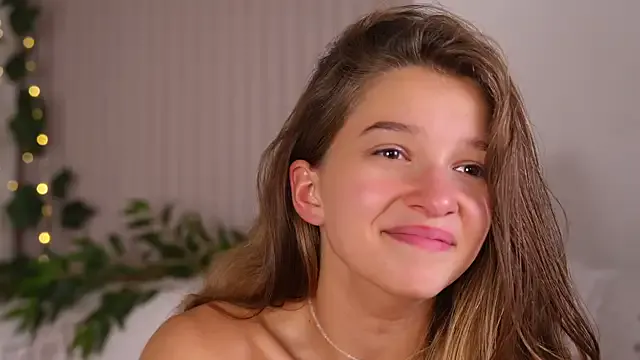 nina_ponse – webcam model profile photo Image 10