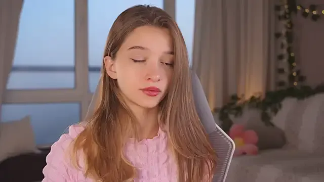 nina_ponse – webcam model profile photo Image 16