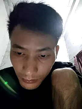 Uh-em95 – webcam model profile photo