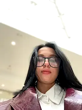 sellapink – webcam model profile photo Image 4