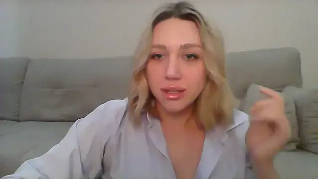 VickyLove047 Image 2