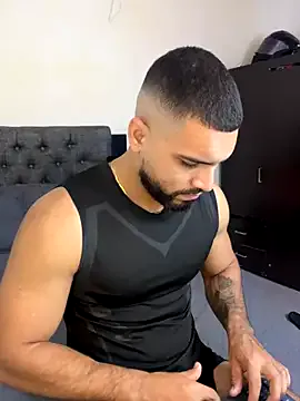 masculineguy69 – webcam model profile photo Image 18