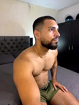 masculineguy69 – webcam model profile photo Image 7