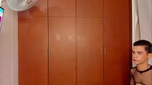 shanelfun – webcam model profile photo Image 17