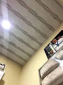 someone_sweet – webcam model profile photo Image 5