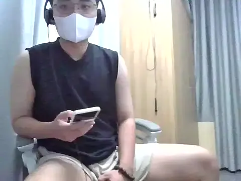 trainwithme – webcam model profile photo Image 3