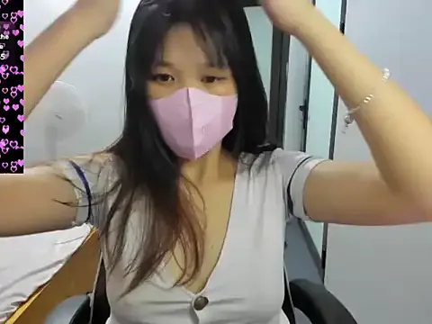 notecarret – webcam model profile photo Image 2