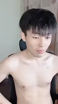 kai101010 – webcam model profile photo Image 7