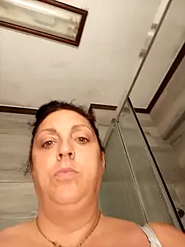 XNaughtysouthlondonMILFXX Image 19