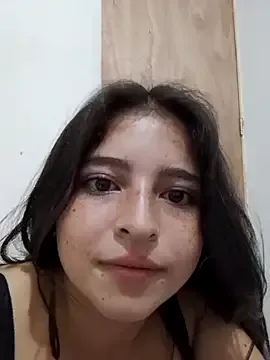 Xuxi_XXX – webcam model profile photo