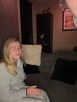 sogoodgirls – webcam model profile photo Image 5