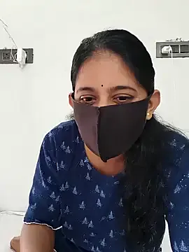 minditrelles – webcam model profile photo Image 10