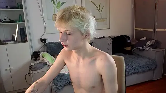 hustleebabyy_vikki – webcam model profile photo Image 10