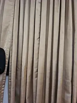 dears_pearlss – webcam model profile photo Image 5