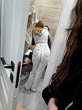 AmberJoulie – webcam model profile photo Image 15