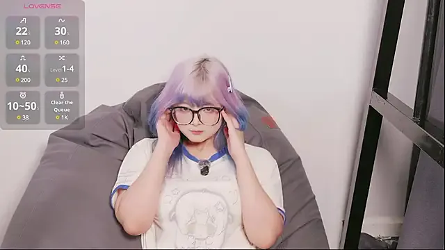 bisexualmilf – webcam model profile photo Image 10