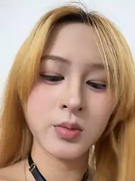 kai101010 – webcam model profile photo Image 3