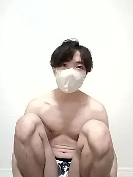 DomManlyGuy – webcam model profile photo Image 2