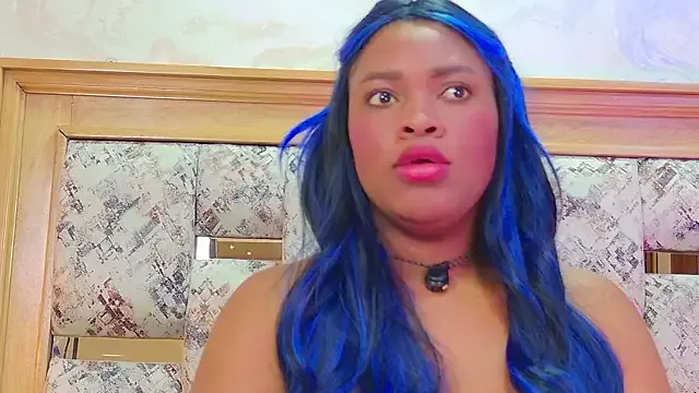 mirianscorgie – webcam model profile photo Image 3