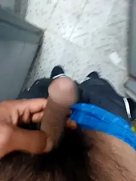 anhkiet_huang – webcam model profile photo Image 2